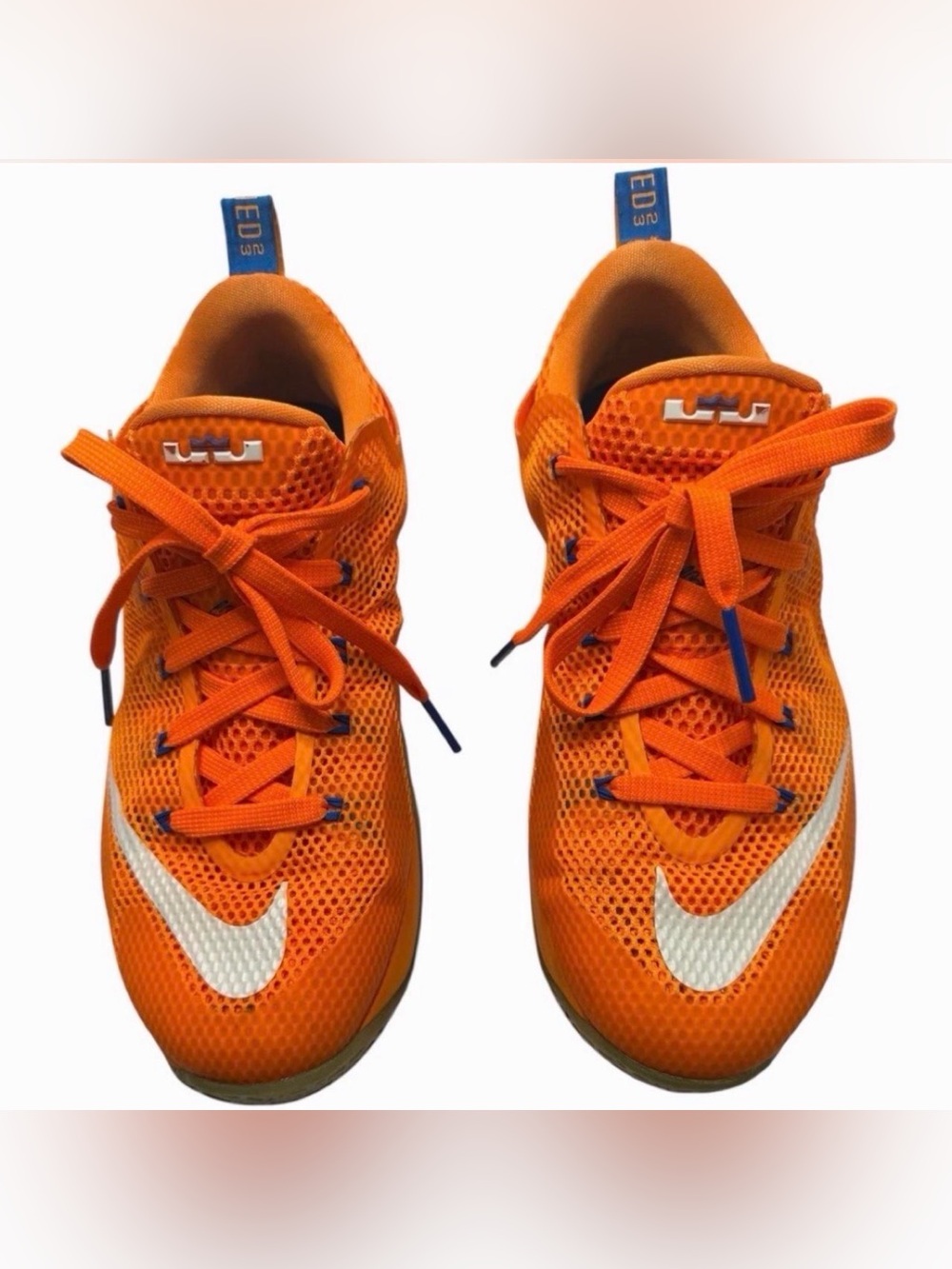 Nike Lebron Low Orange Size 7 Youth